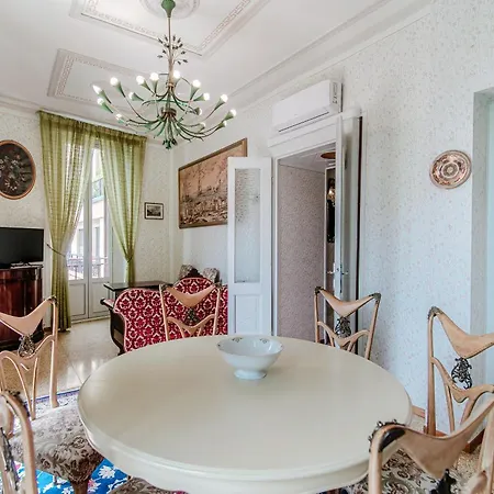 Portici Brentano - By Myhomeincomo شقة تريميتْسّو