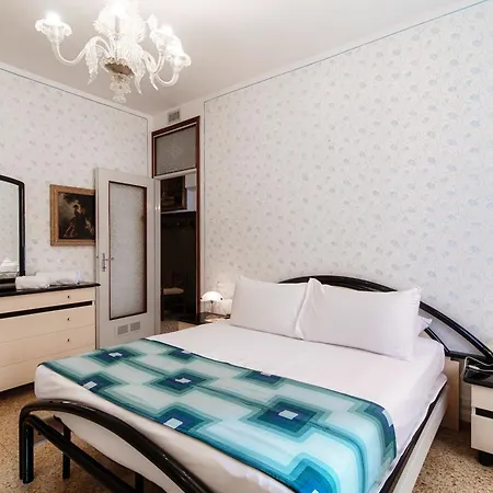 Portici Brentano - By Myhomeincomo Appartement *